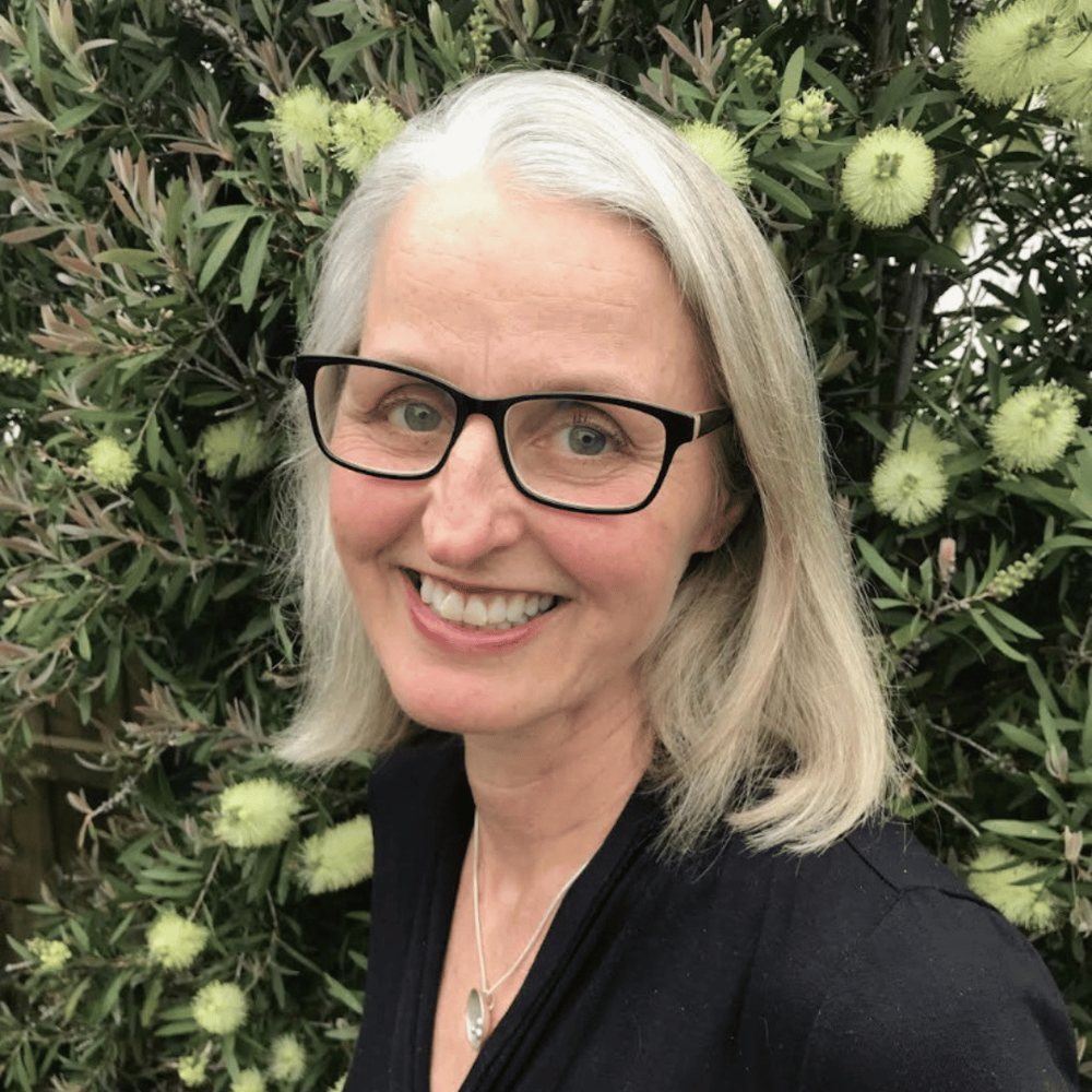 Headshot of Jan McDonald