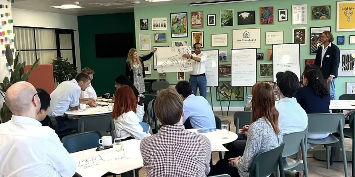 940Ff083 7A60 4446 A17f 44F7beafd0e3 1456X895